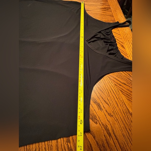 FIRST LOVE Women’s SZ 3X Black V-Neck Sleeveless Blouse, VHemline, Gathered Back - Picture 13 of 16